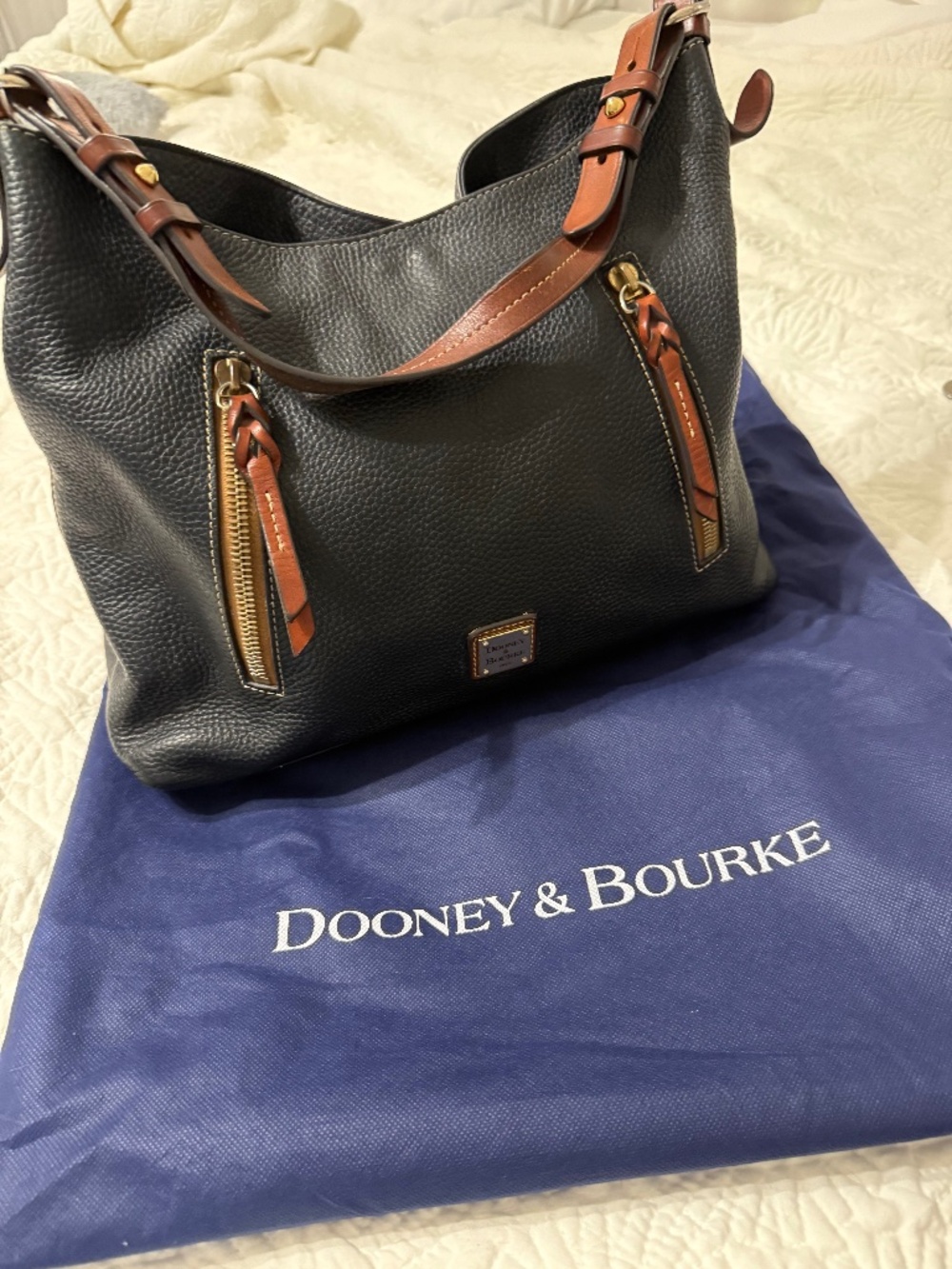 Dooney & Bourke